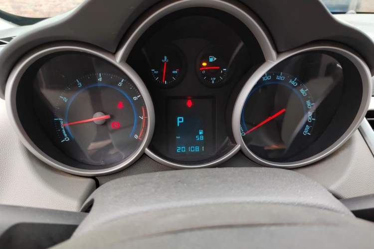 Used Chevrolet Cruze 2013 1.6L SL Grand Edition Automatic Instrument Cluster