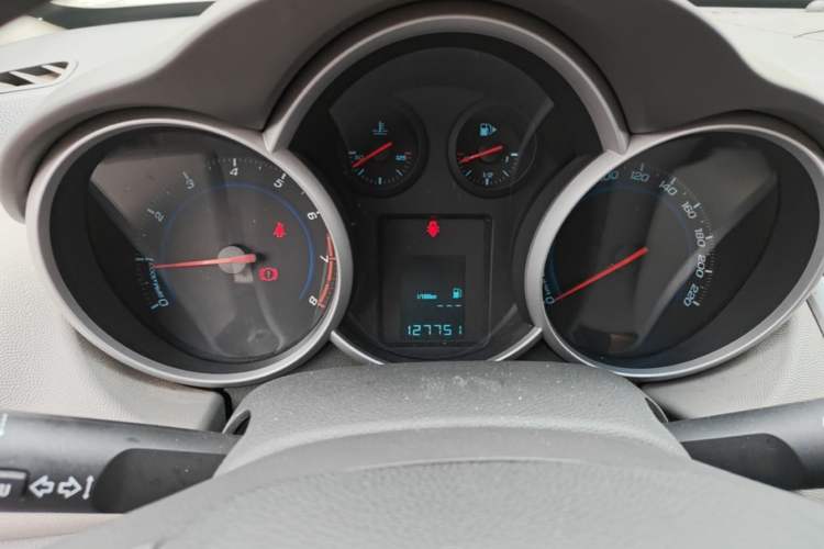 Used Chevrolet Cruze 2013 1.6L SL MT Instrument Cluster