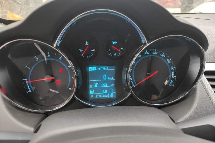 Used Chevrolet Cruze 2013 1.8L SX AT Instrument Cluster