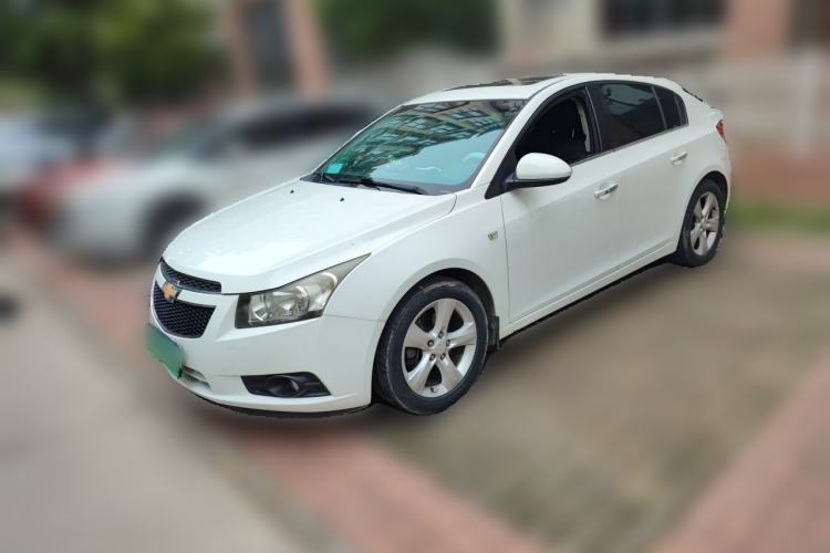 Used Chevrolet Cruze 2013 Hatchback 1.6T Automatic Flagship Model Guazi used car, China used car export, Used car for sale, Used cars, Cheapest cars for sale