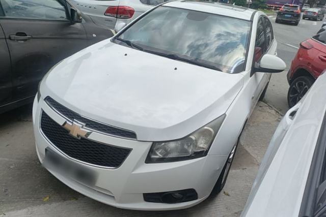 Used Chevrolet Cruze 2013 Hatchback 1.6L Automatic Luxury Model