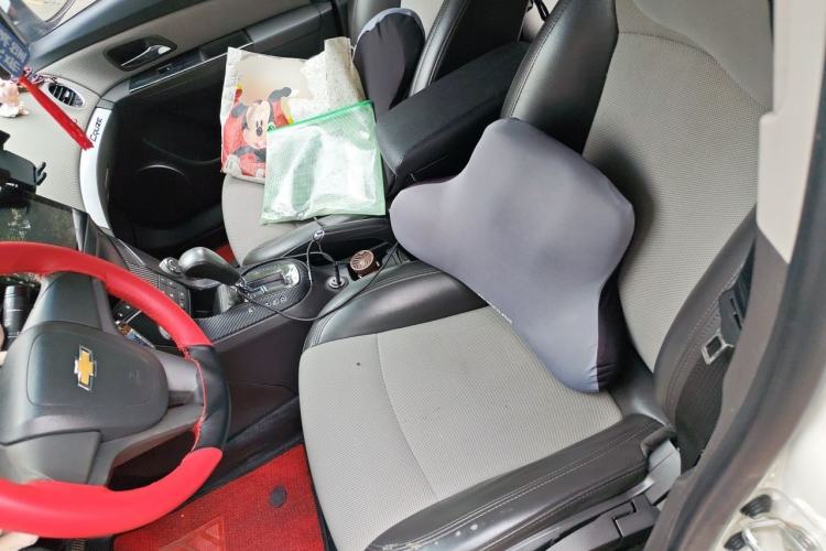 Used Chevrolet Cruze 2013 1.8L SE AT Left Front Seat