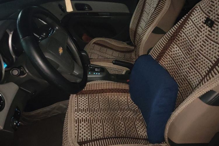 Used Chevrolet Cruze 2013 1.8L SE AT Left Front Seat