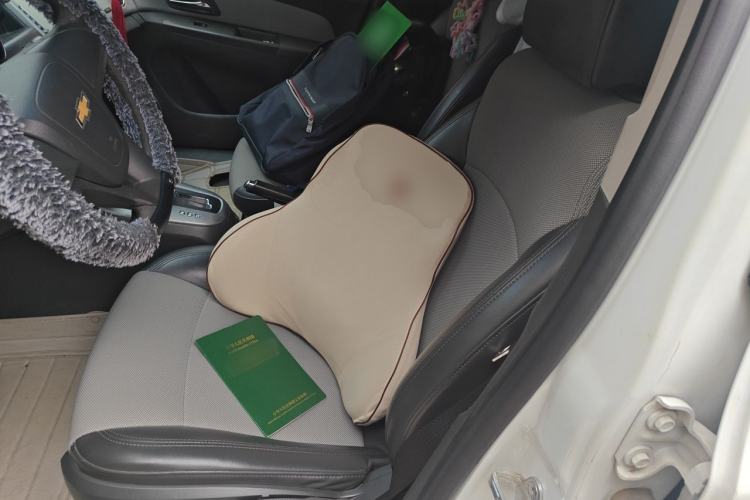 Used Chevrolet Cruze 2013 1.6L SE AT Left Front Seat