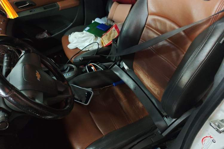 Used Chevrolet Cruze 2013 1.8L SE AT Left Front Seat