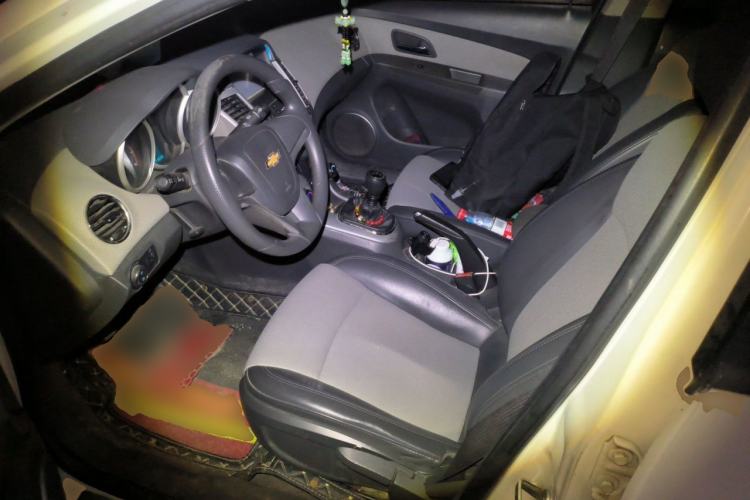 Used Chevrolet Cruze 2013 1.6L SE MT Left Front Seat