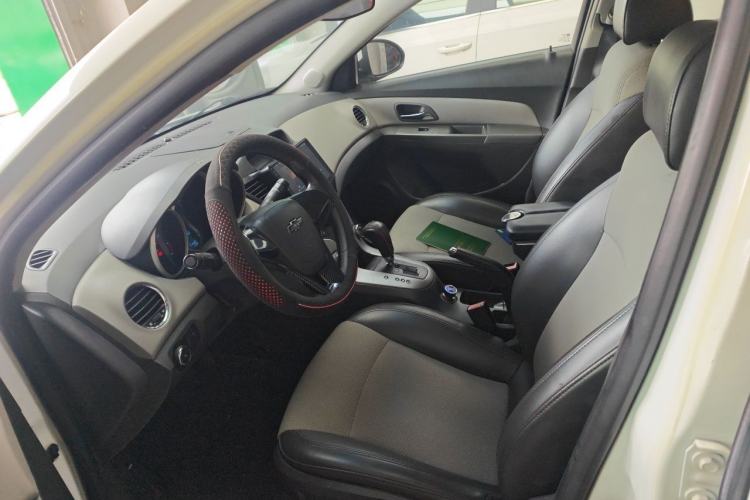 Used Chevrolet Cruze 2013 1.6L SL Grand Edition Automatic Left Front Seat