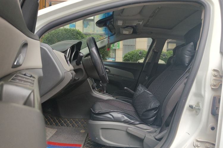 Used Chevrolet Cruze 2013 1.6L SL Grand Edition Automatic Left Front Seat