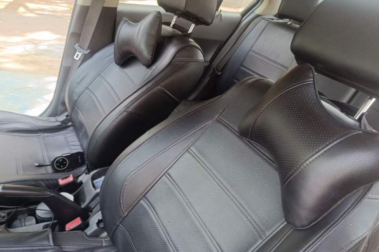 Used Chevrolet Cruze 2013 1.6L SL MT Left Front Seat
