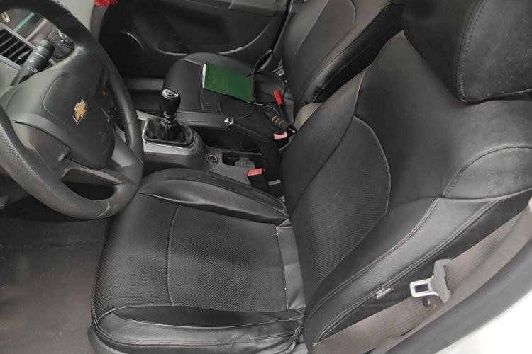Used Chevrolet Cruze 2013 1.6L SE MT Left Front Seat
