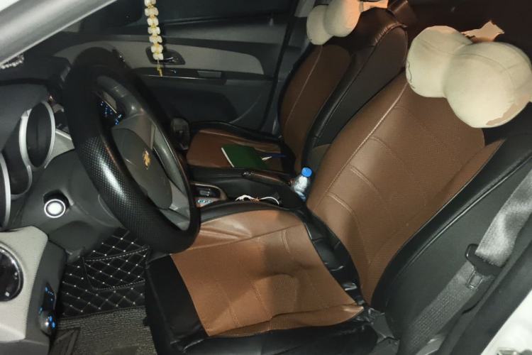 Used Chevrolet Cruze 2013 1.8L SE AT Left Front Seat
