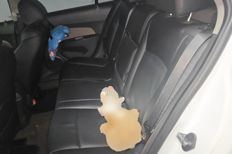 Used Chevrolet Cruze 2013 1.8L SE WTCC Edition AT Left Rear Seat