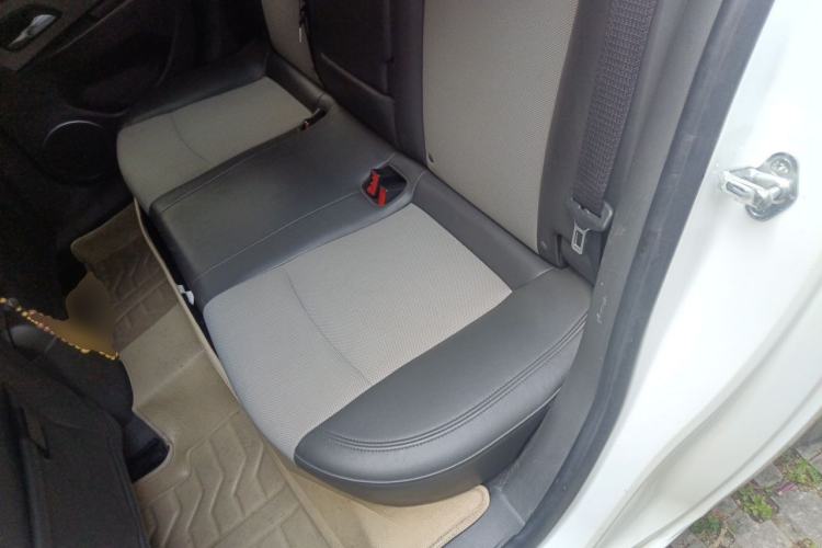 Used Chevrolet Cruze 2013 1.8L SE AT Left Rear Seat