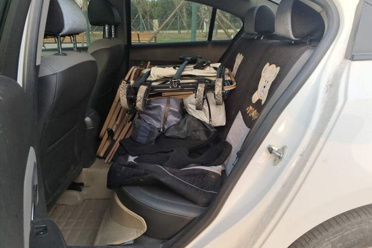 Used Chevrolet Cruze 2013 1.8L SE AT Left Rear Seat