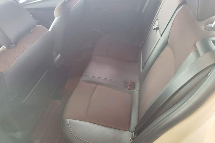 Used Chevrolet Cruze 2013 Hatchback 1.6L Automatic Luxury Model Left Rear Seat