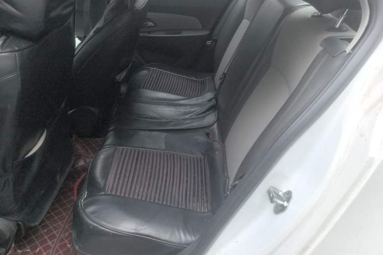 Used Chevrolet Cruze 2013 1.6L SL Grand Edition Automatic Left Rear Seat