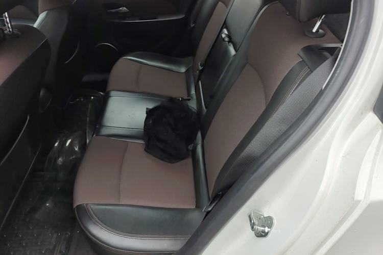 Used Chevrolet Cruze 2013 Hatchback 1.6L Automatic Luxury Model Left Rear Seat