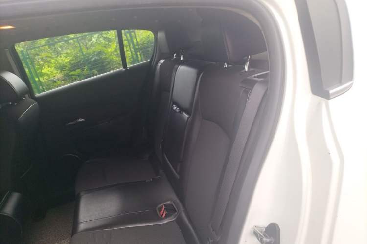 Used Chevrolet Cruze 2013 Hatchback 1.6T Automatic Flagship Model Left Rear Seat
