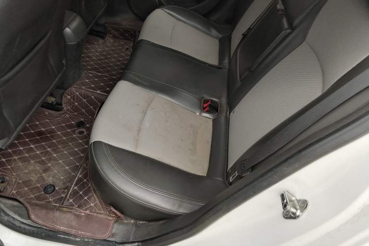 Used Chevrolet Cruze 2013 1.8L SE AT Left Rear Seat