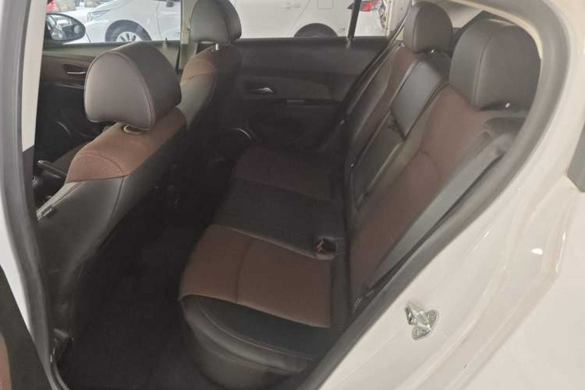 Used Chevrolet Cruze 2013 Hatchback 1.6L Manual Luxury Model Left Rear Seat