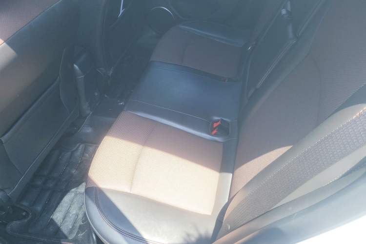 Used Chevrolet Cruze 2013 Hatchback 1.6L Automatic Luxury Model Left Rear Seat
