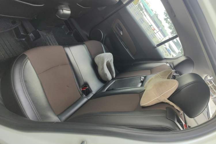 Used Chevrolet Cruze 2013 Hatchback 1.6L Automatic Luxury Model Left Rear Seat