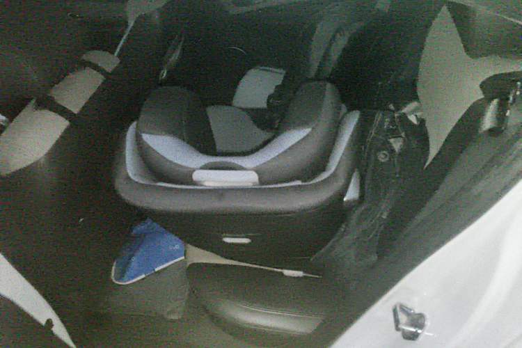 Used Chevrolet Cruze 2013 1.8L SE AT Left Rear Seat