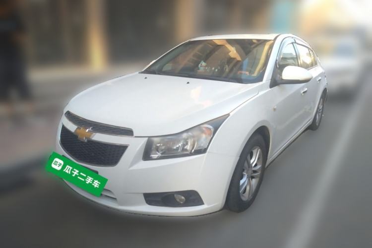 Used Chevrolet Cruze 2013 Hatchback 1.6L Manual Luxury Model Guazi used car, China used car export, Used car for sale, Used cars, Cheapest cars for sale