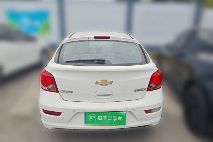 Used Chevrolet Cruze 2013 Hatchback 1.6L Automatic Luxury Model Rear