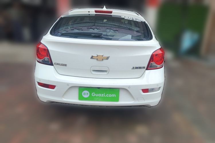 Used Chevrolet Cruze 2013 Hatchback 1.6L Automatic Luxury Model Rear