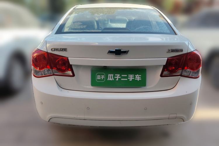 Used Chevrolet Cruze 2013 1.6L SE MT Rear