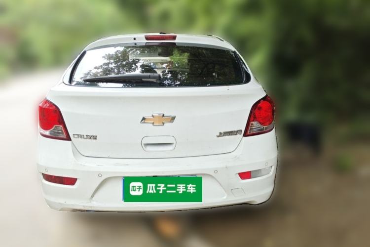 Used Chevrolet Cruze 2013 Hatchback 1.6L Manual Luxury Model Rear