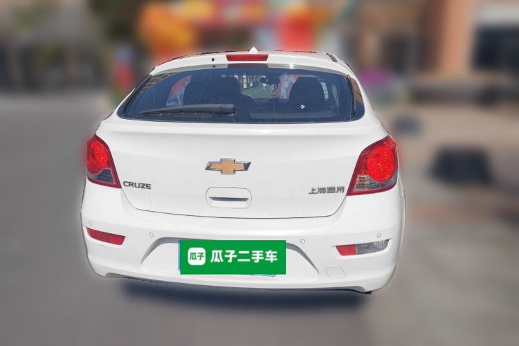 Used Chevrolet Cruze 2013 Hatchback 1.6L Automatic Luxury Model Rear