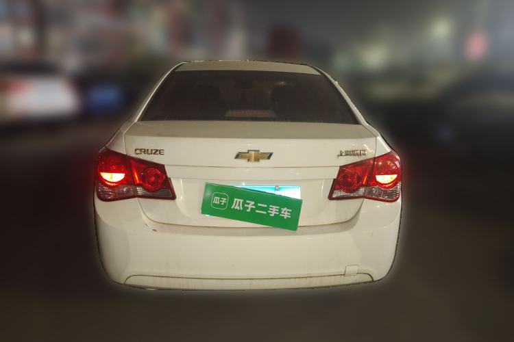 Used Chevrolet Cruze 2013 1.6L SL Sunroof Edition MT Rear
