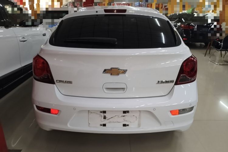 Used Chevrolet Cruze 2013 Hatchback 1.6L Manual Luxury Model Rear