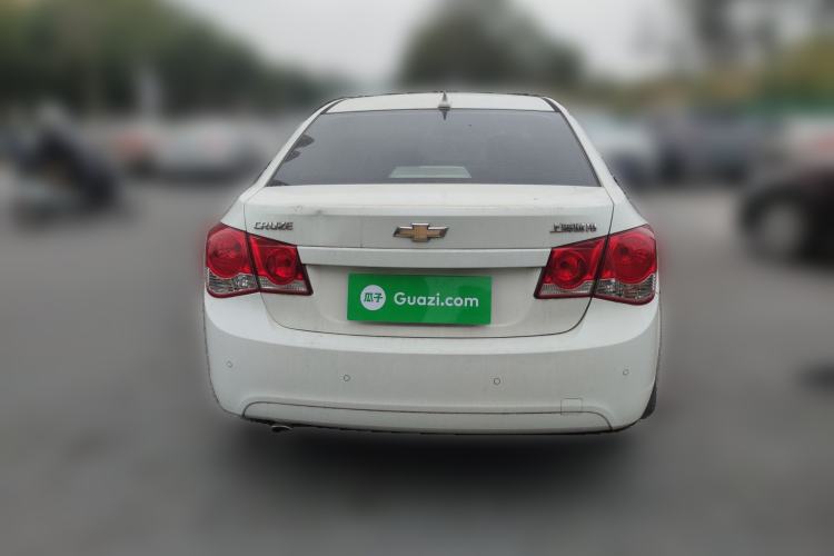 Used Chevrolet Cruze 2013 1.6L SE MT Rear