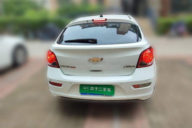 Used Chevrolet Cruze 2013 Hatchback 1.6T Automatic Flagship Model Rear