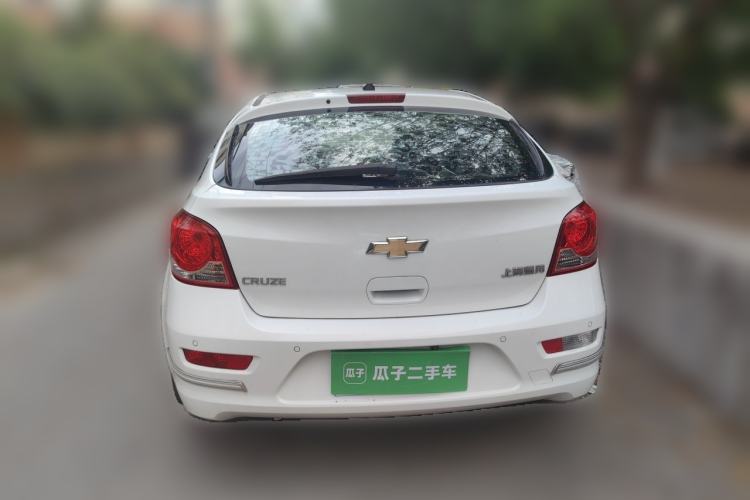 Used Chevrolet Cruze 2013 Hatchback 1.6L Manual Luxury Model Rear