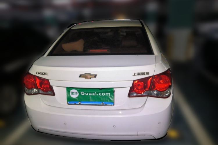 Used Chevrolet Cruze 2013 1.6L SE MT Rear