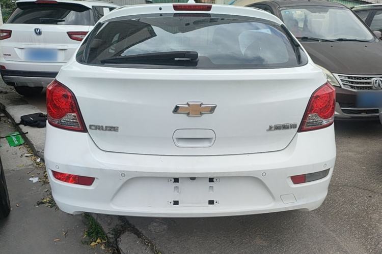 Used Chevrolet Cruze 2013 Hatchback 1.6L Automatic Luxury Model Rear