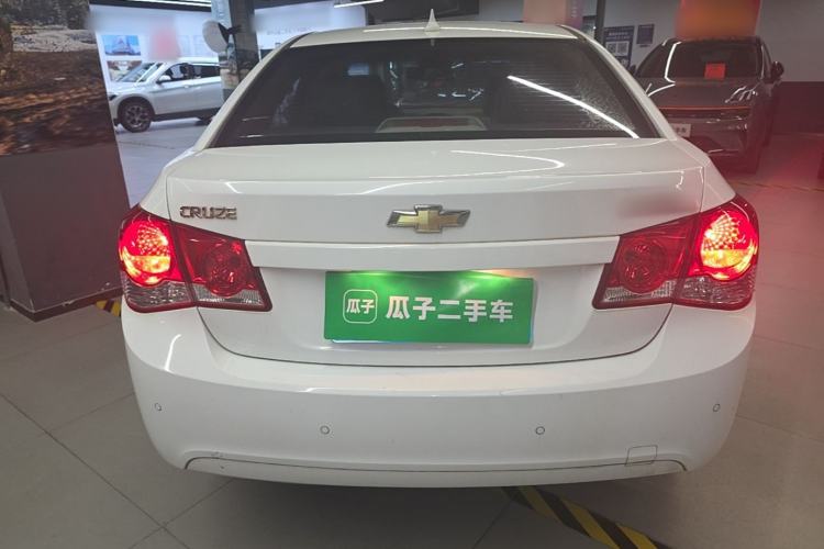 Used Chevrolet Cruze 2013 1.8L SE AT Rear