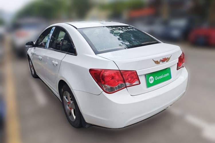 Used Chevrolet Cruze 2013 1.8L SE AT Rear Left 45 Deg