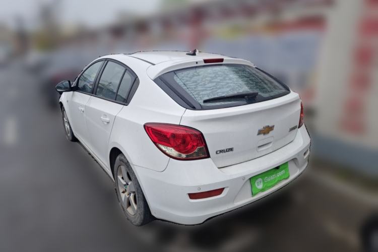 Used Chevrolet Cruze 2013 Hatchback 1.6L Manual Luxury Model Rear Left 45 Deg