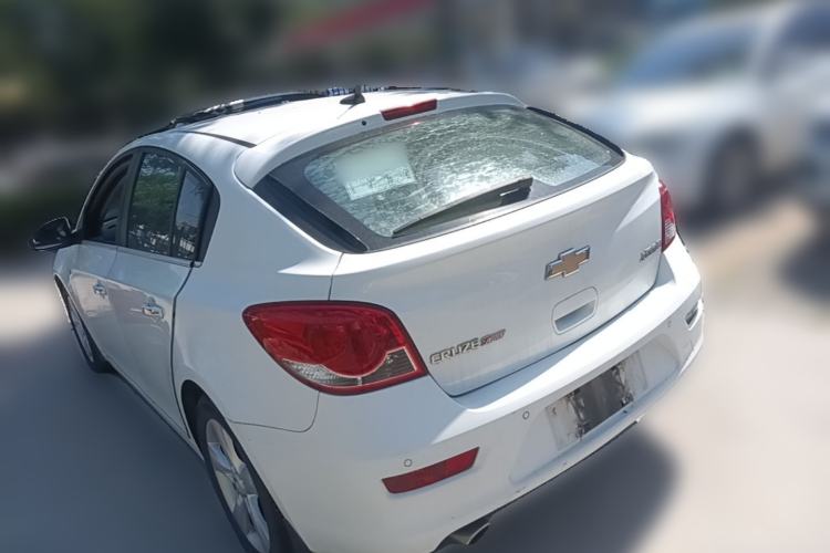 Used Chevrolet Cruze 2013 Hatchback 1.6T Automatic Flagship Model Rear Left 45 Deg