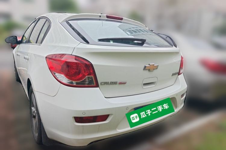 Used Chevrolet Cruze 2013 Hatchback 1.6T Automatic Flagship Model Rear Left 45 Deg