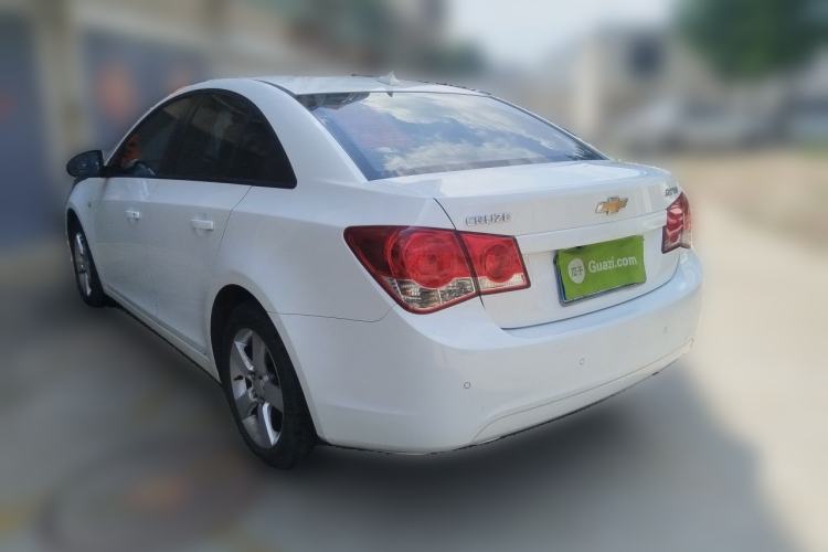 Used Chevrolet Cruze 2013 1.6L SE MT Rear Left 45 Deg