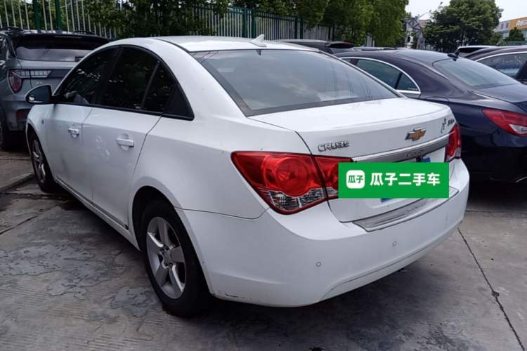 Used Chevrolet Cruze 2013 1.6L SE MT Rear Left 45 Deg