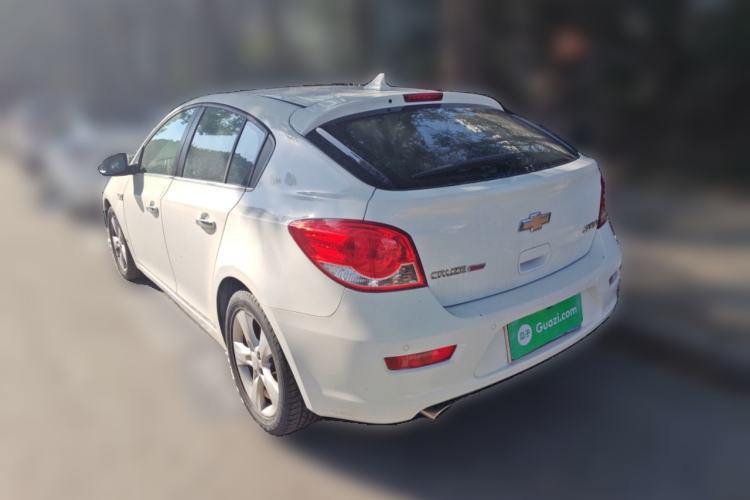 Used Chevrolet Cruze 2013 Hatchback 1.6T Automatic Flagship Model Rear Left 45 Deg