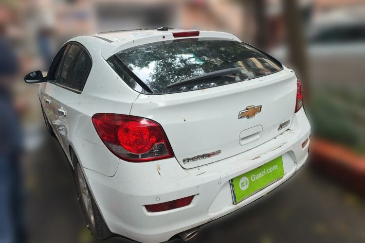 Used Chevrolet Cruze 2013 Hatchback 1.6T Automatic Flagship Model Rear Left 45 Deg