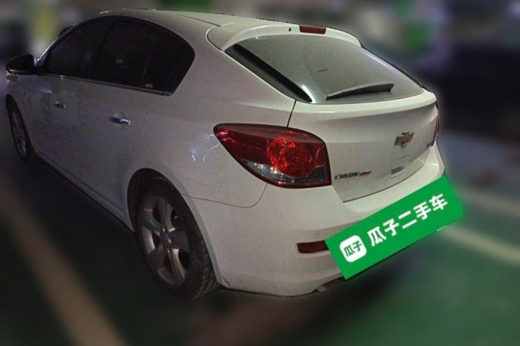 Used Chevrolet Cruze 2013 Hatchback 1.6T Automatic Flagship Model Rear Left 45 Deg
